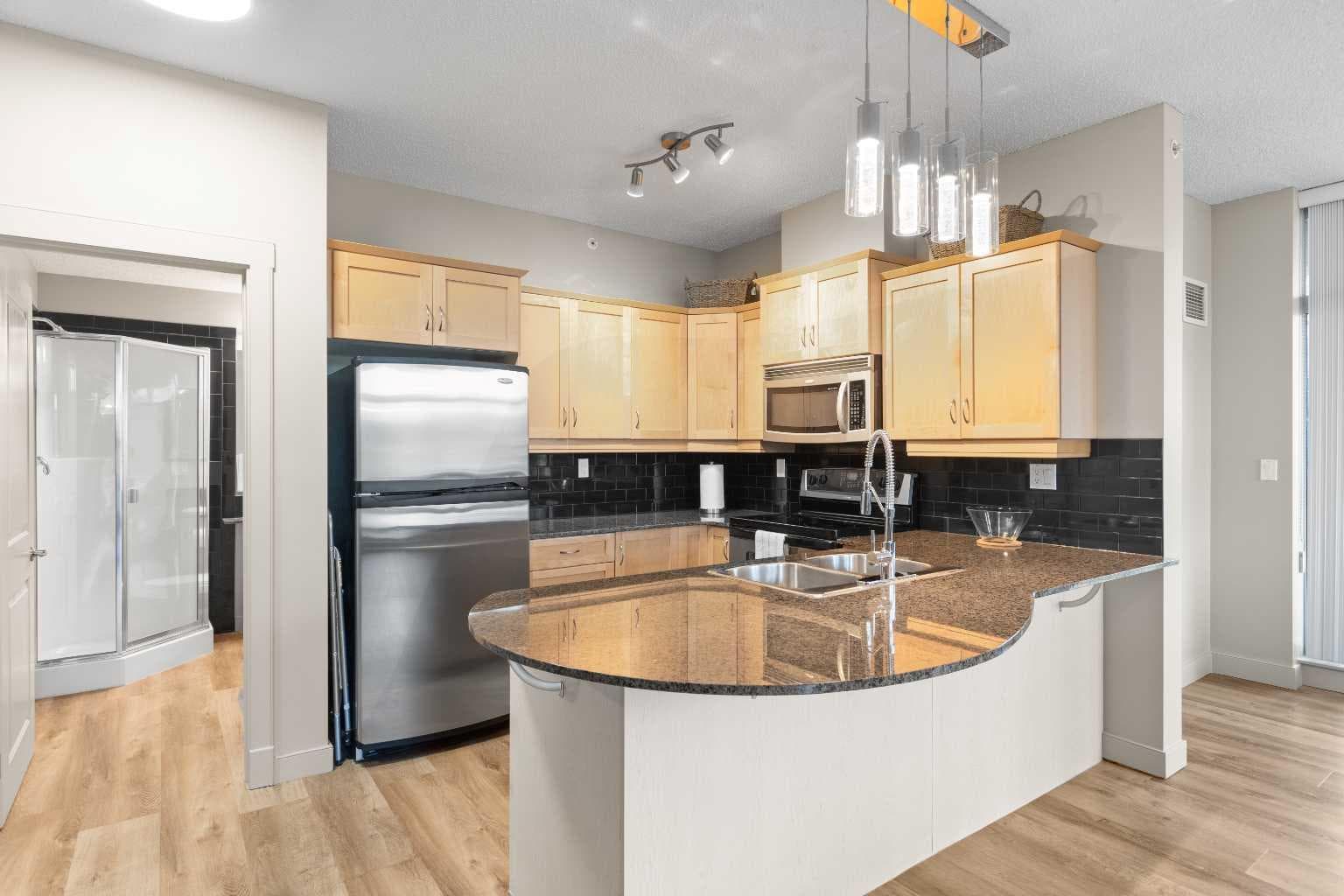 1617, 11811 Lake Fraser Drive SE