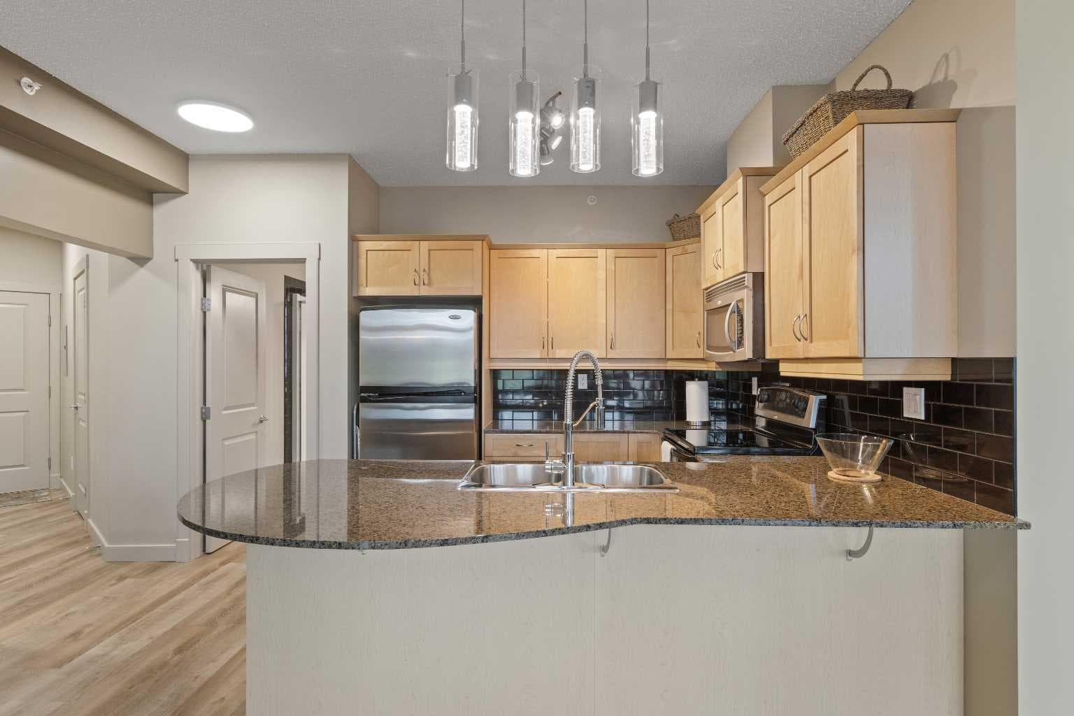 1617, 11811 Lake Fraser Drive SE