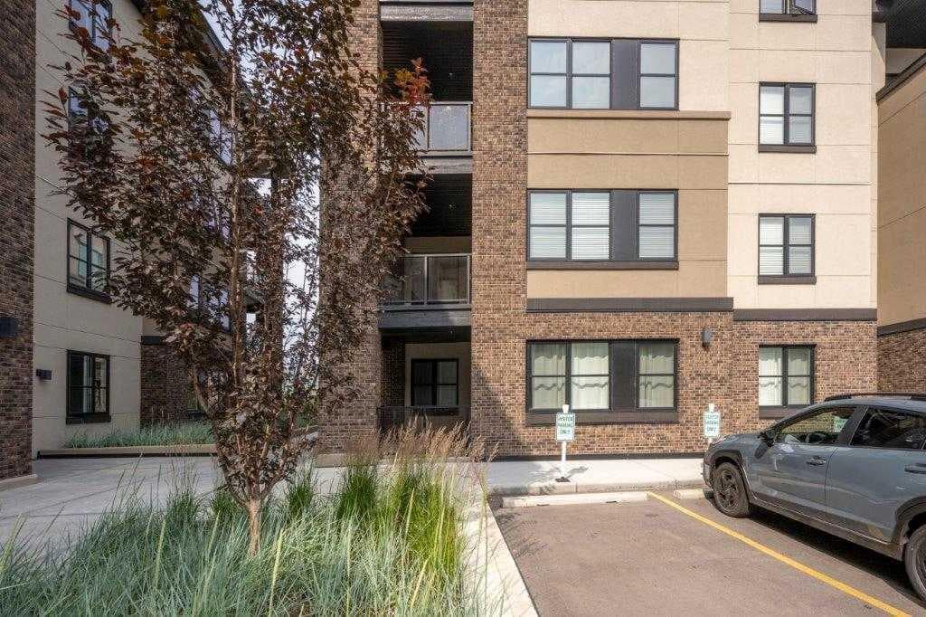 3103, 80 Greenbriar Place NW