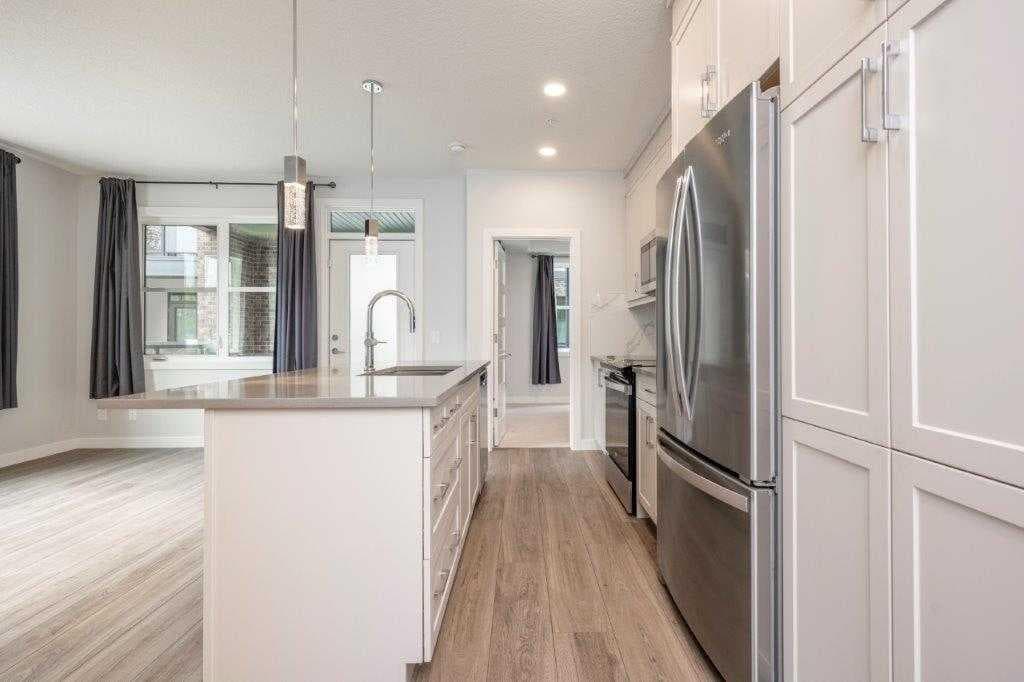 3103, 80 Greenbriar Place NW