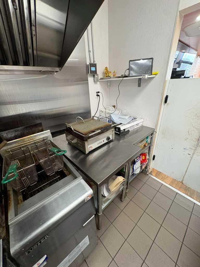 30 Savanna Cres Crescent NE