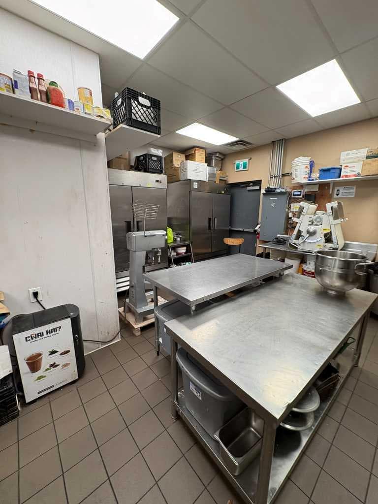 30 Savanna Cres Crescent NE