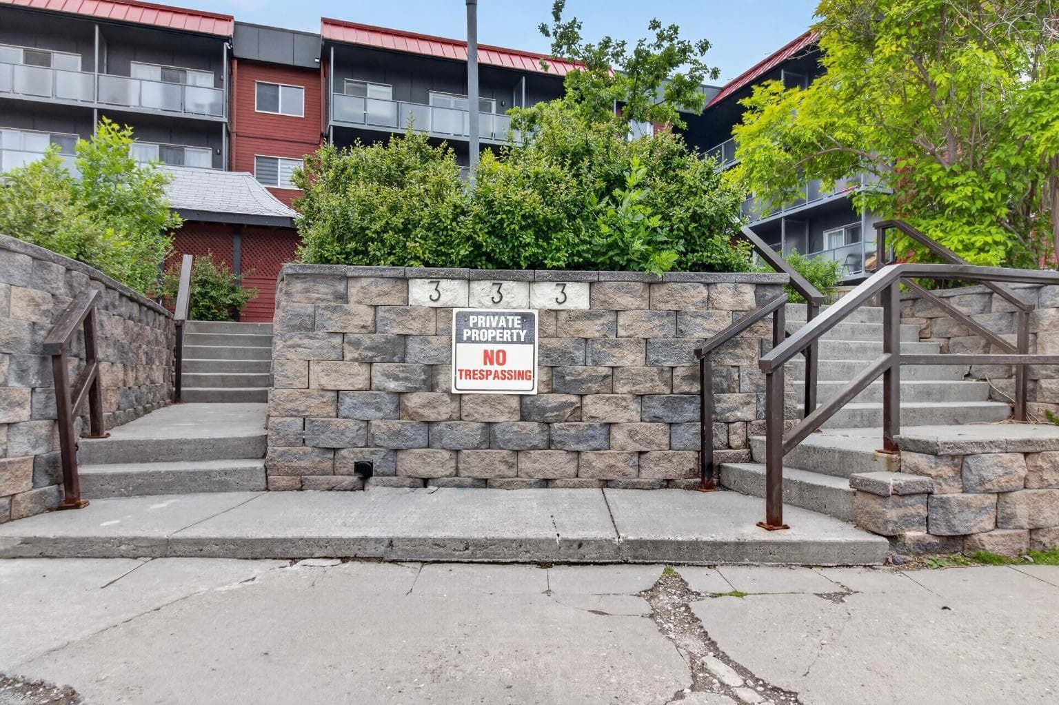 303, 333 Garry Crescent NE