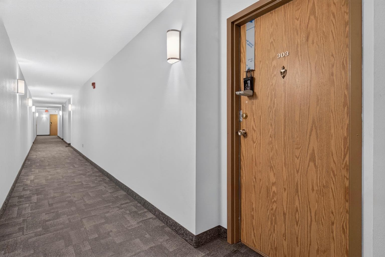 303, 333 Garry Crescent NE