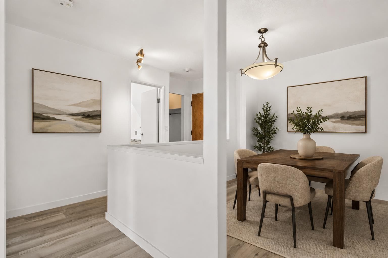 303, 333 Garry Crescent NE