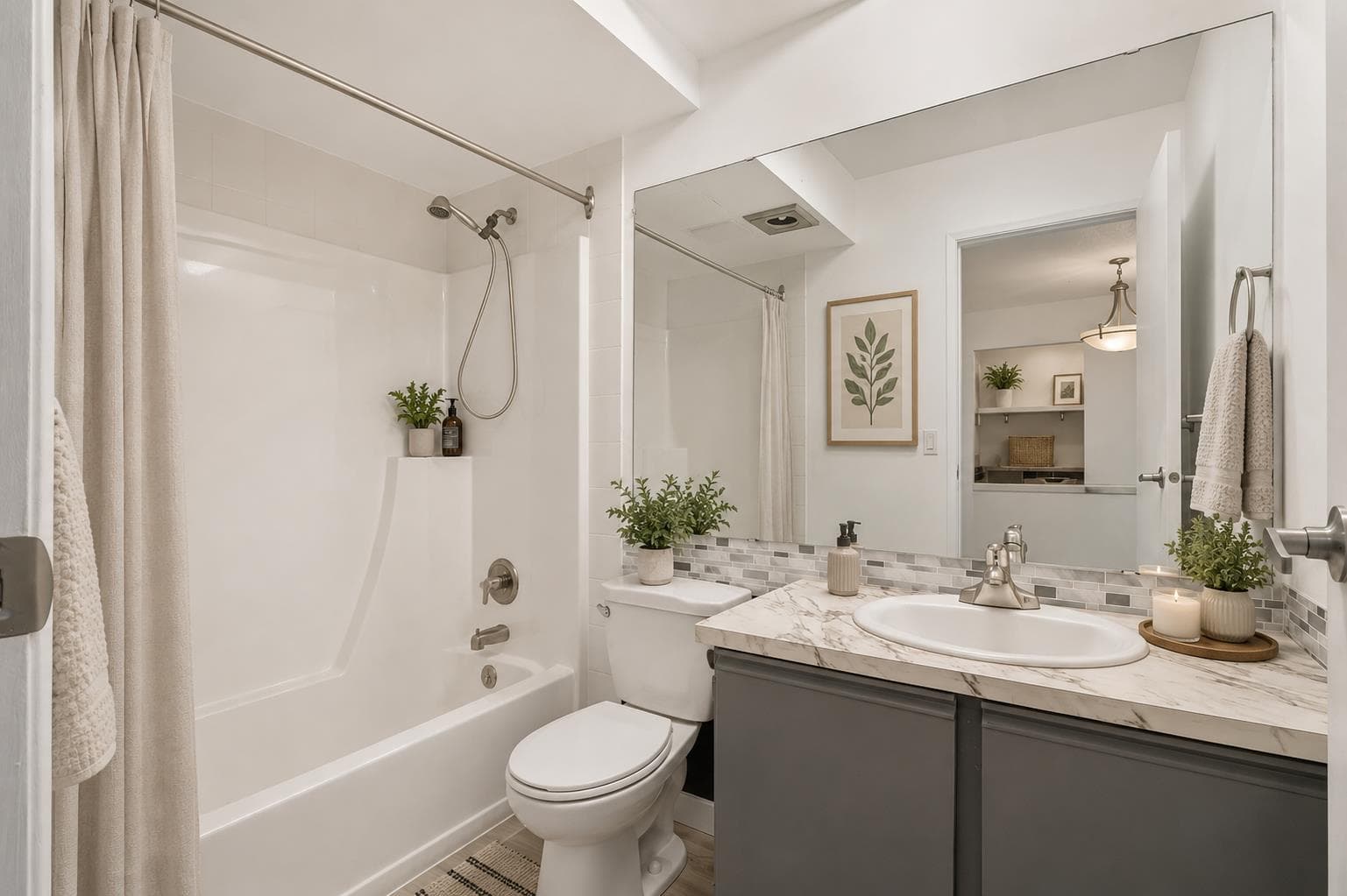 303, 333 Garry Crescent NE