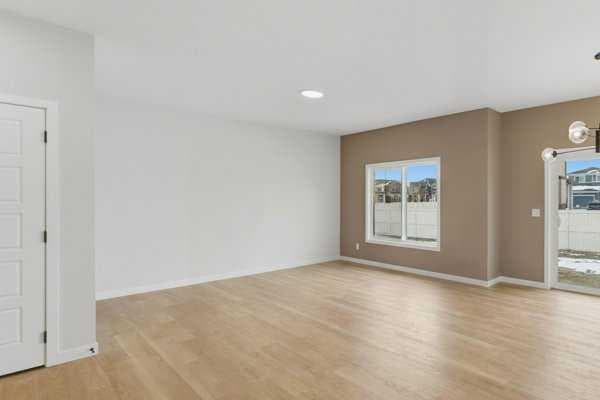 213 Bayview Park SW