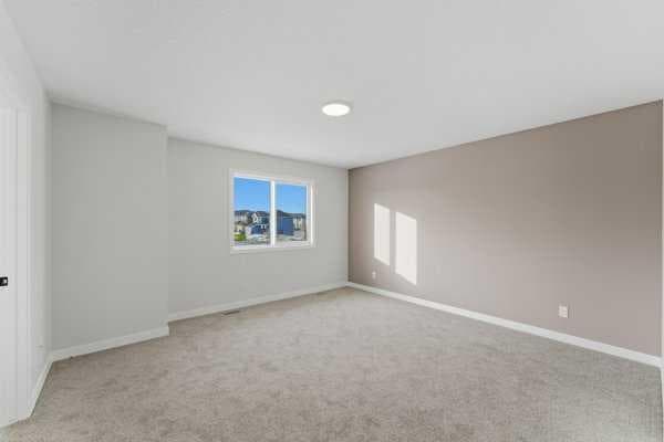 213 Bayview Park SW