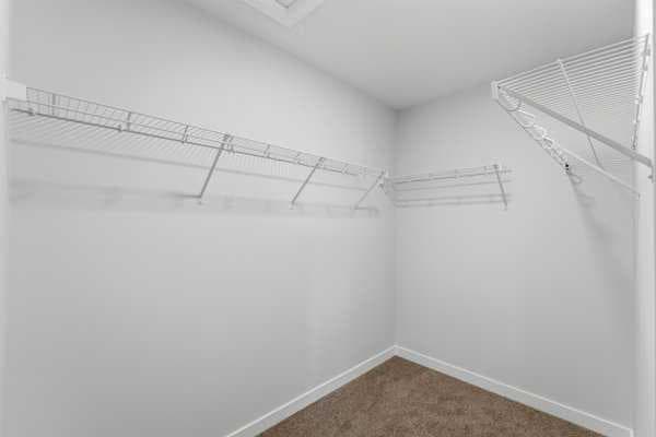 213 Bayview Park SW