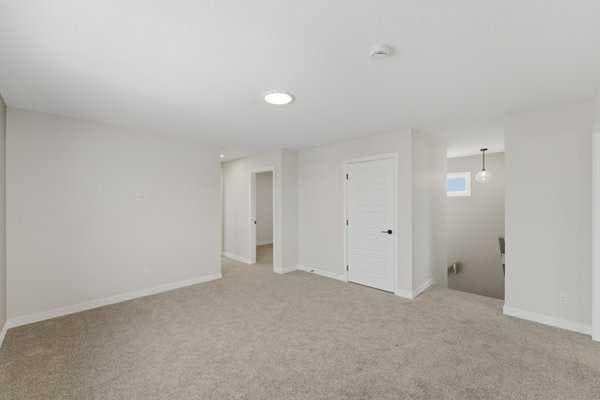 213 Bayview Park SW