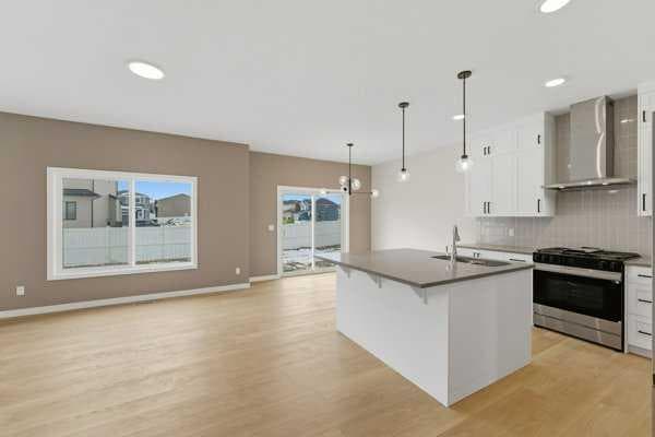 213 Bayview Park SW