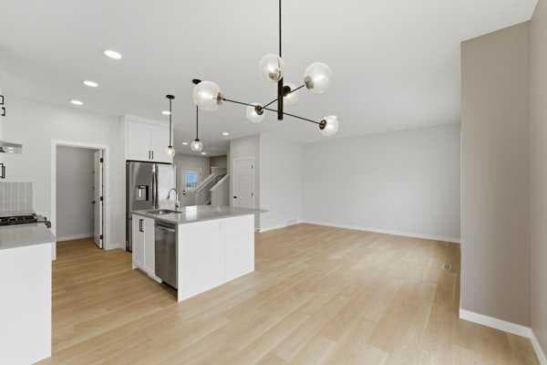 213 Bayview Park SW