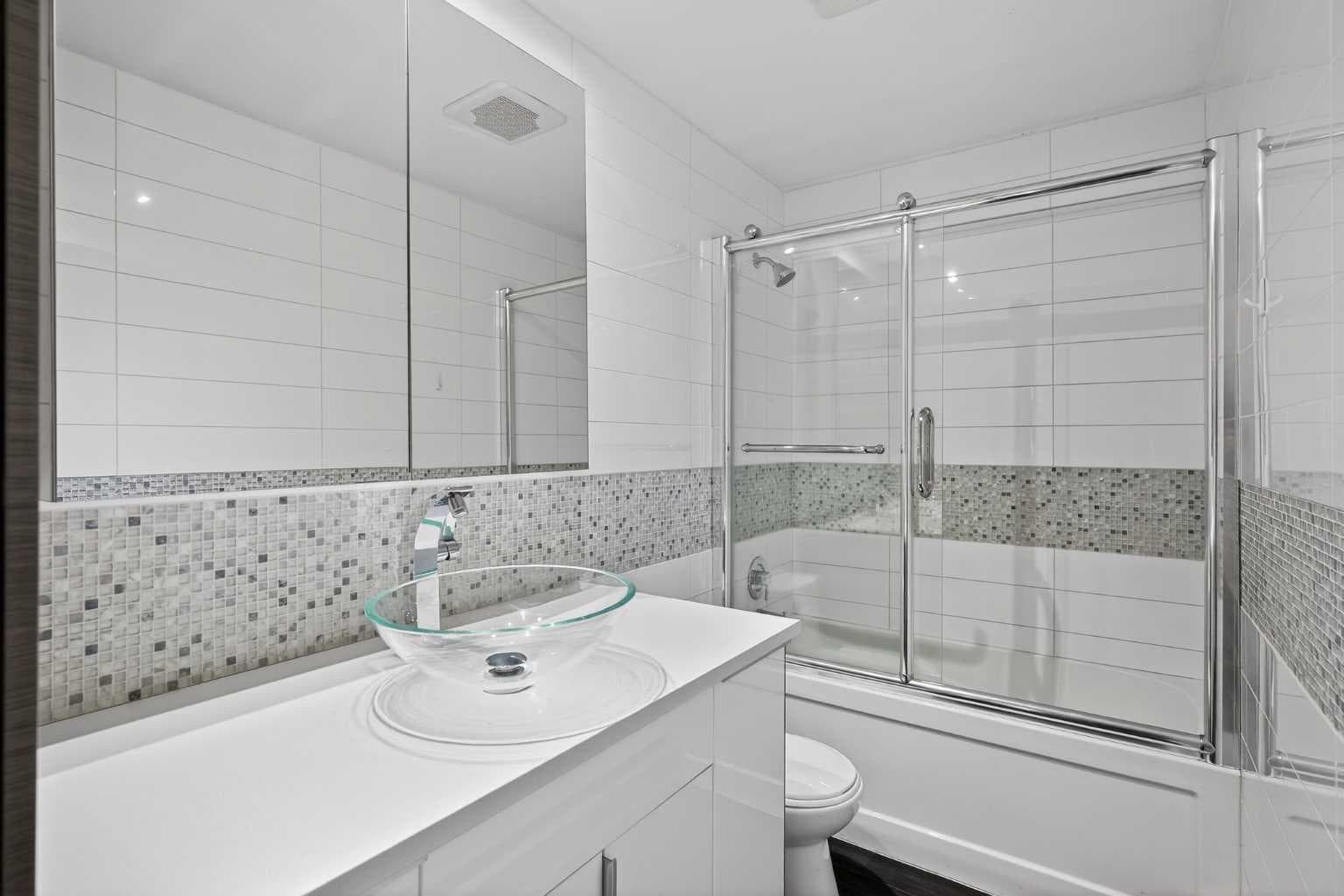 304, 512 Cedar Crescent SW