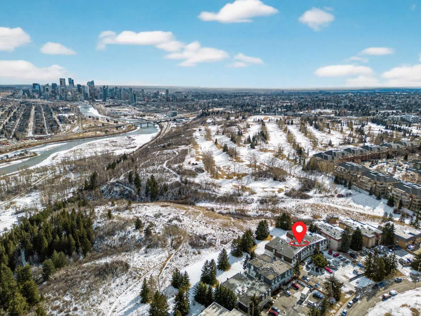 304, 512 Cedar Crescent SW