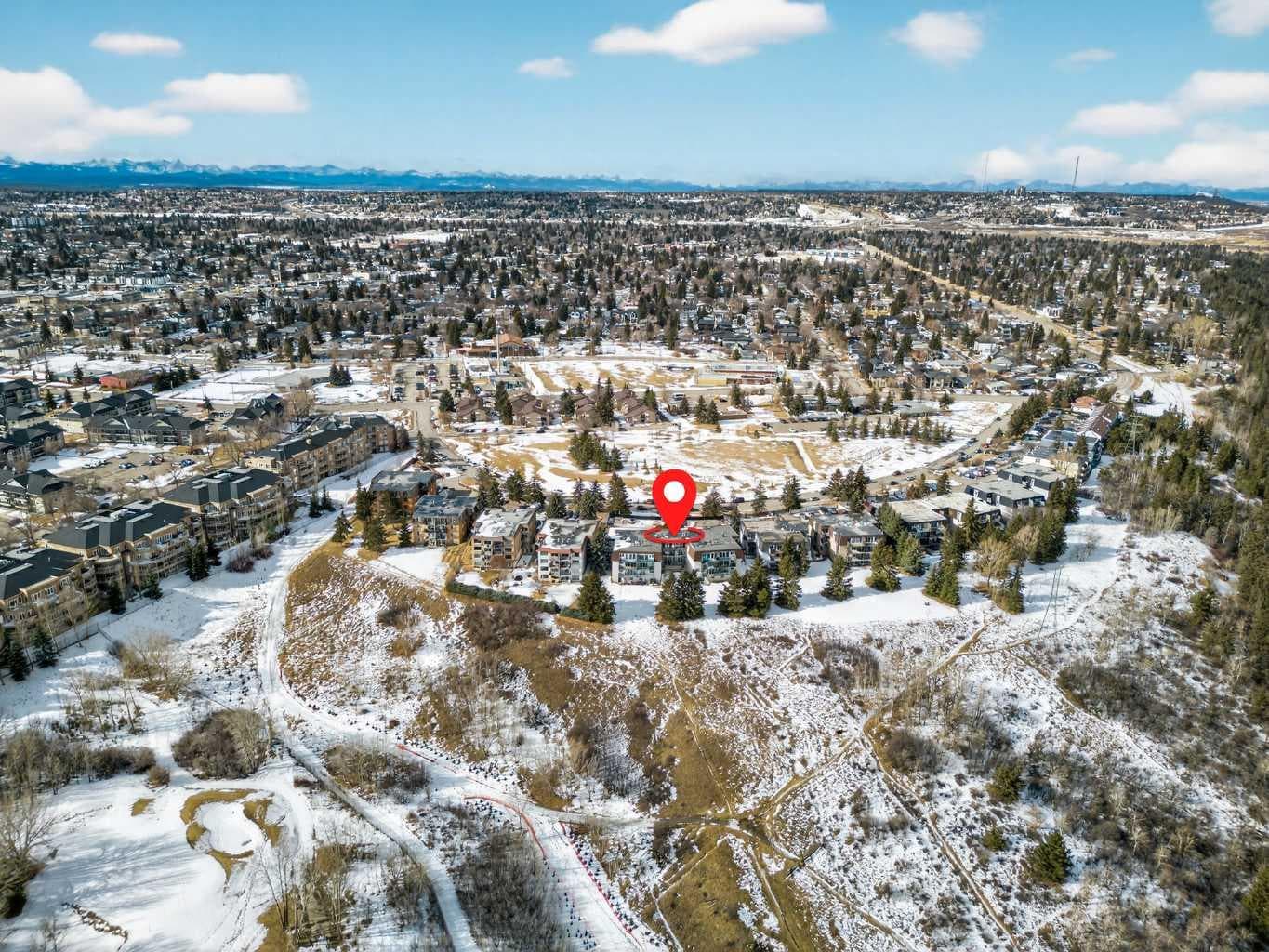 304, 512 Cedar Crescent SW