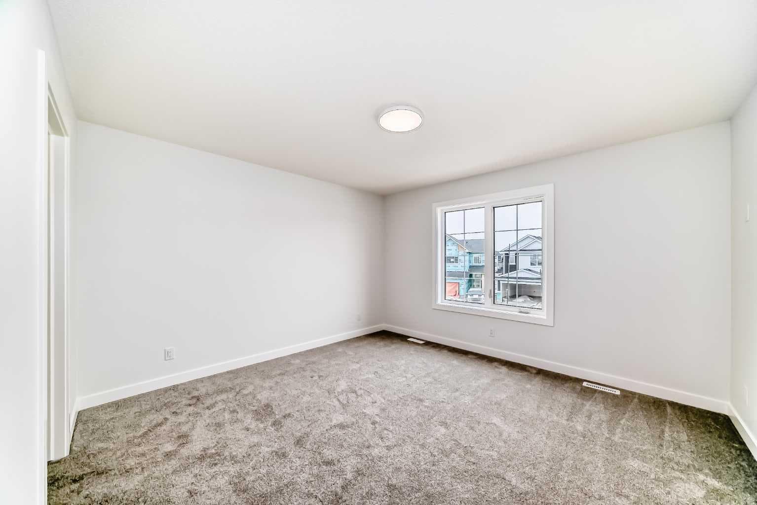 48 Monarch Bend 