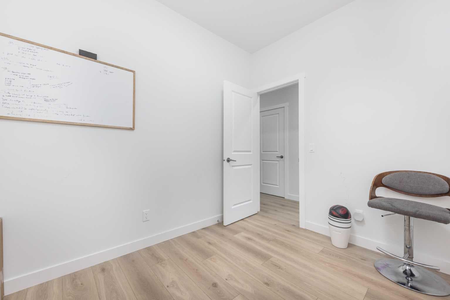308 Sora Terrace SE