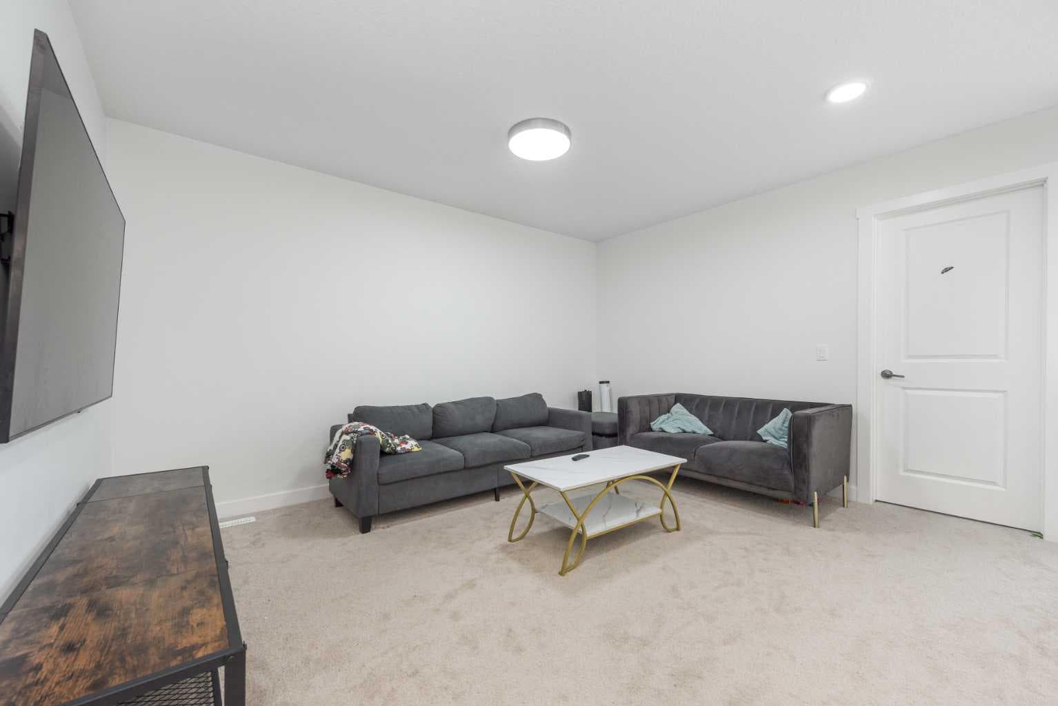 308 Sora Terrace SE