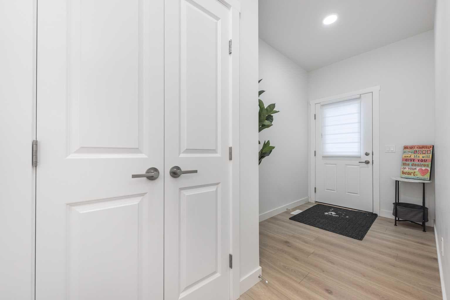 308 Sora Terrace SE
