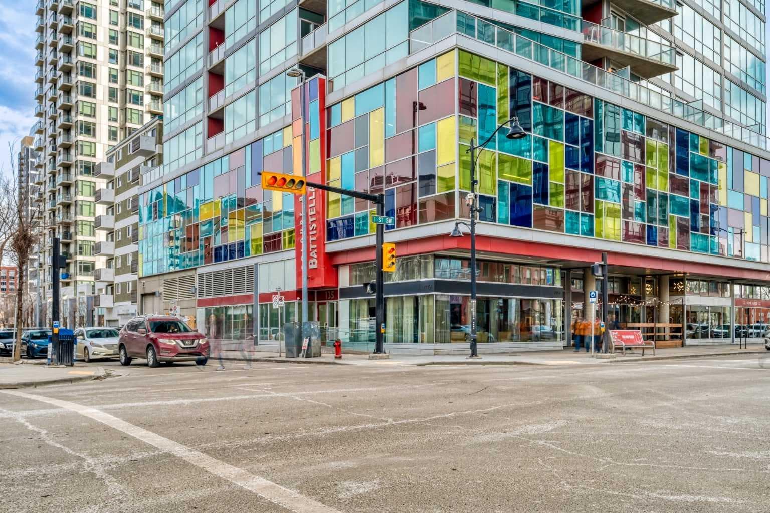 2111, 135 13 Avenue SW