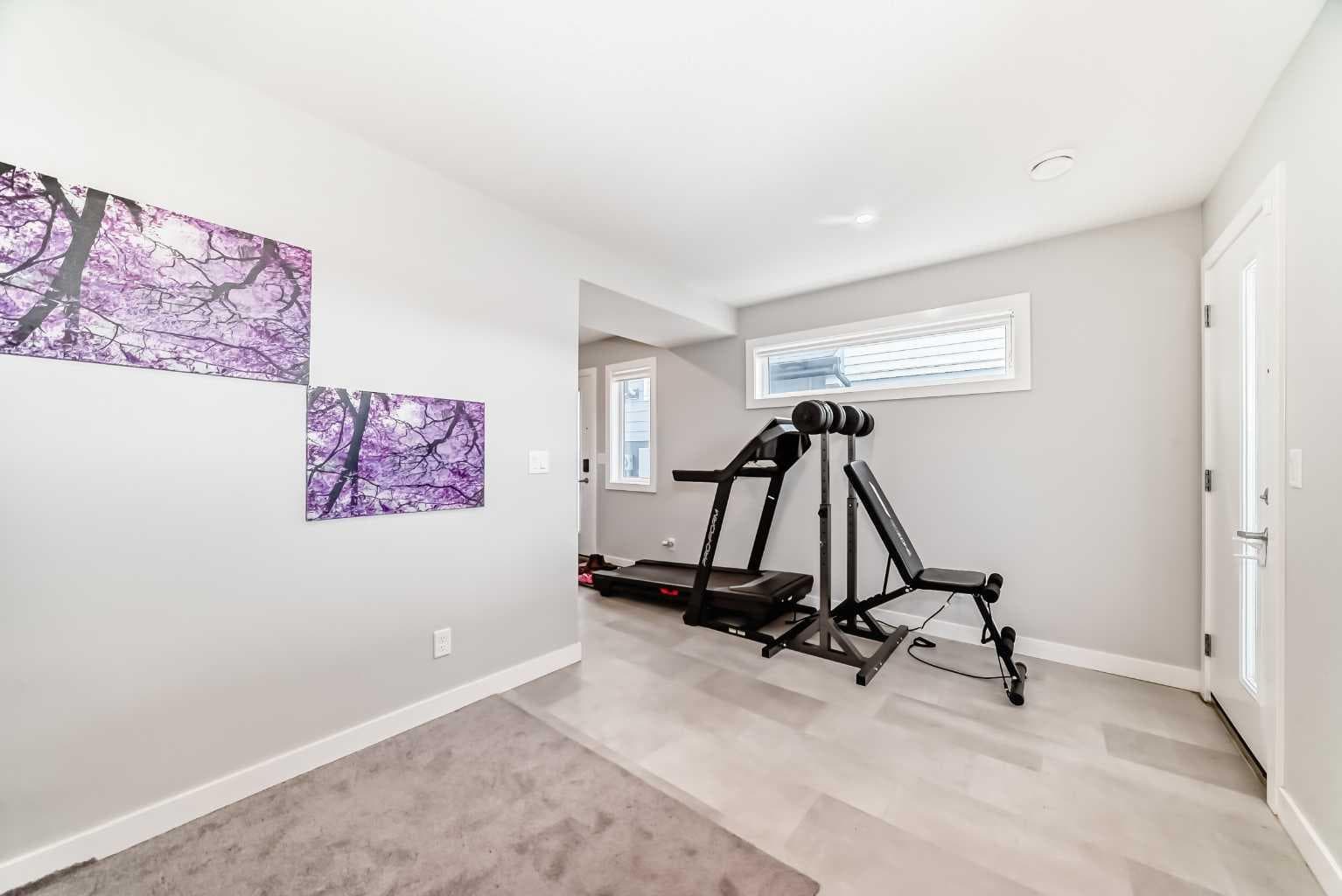 413 Skyview Ranch Circle NE