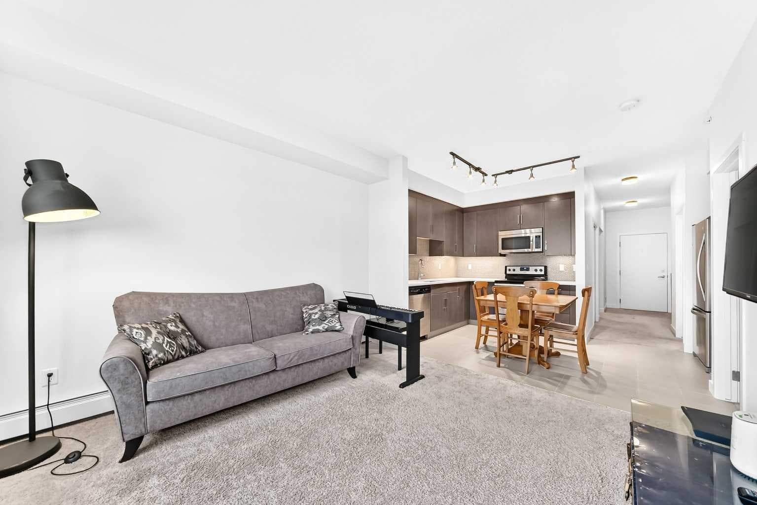 426, 25 Auburn Meadows Avenue SE