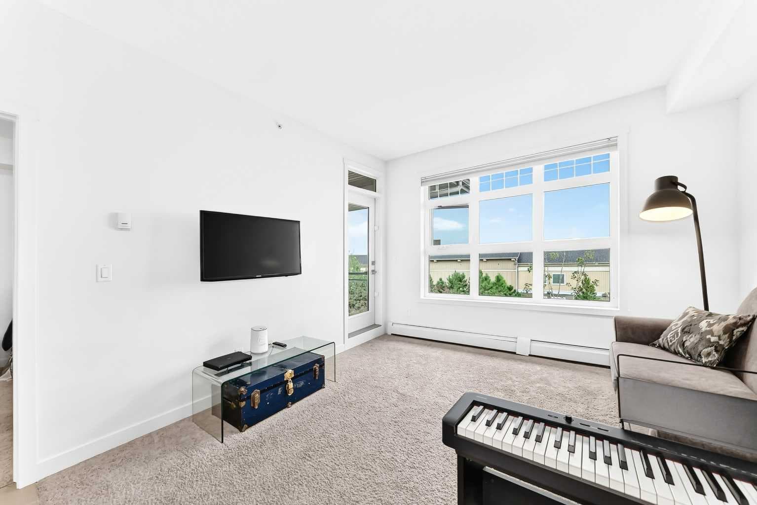 426, 25 Auburn Meadows Avenue SE