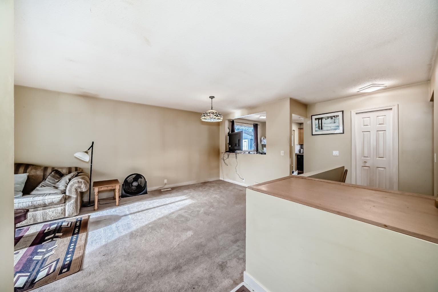 247 Bracewood Road SW