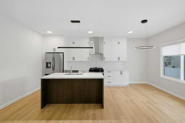 9 Bayview Mews SW