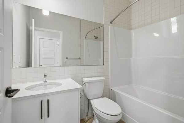 9 Bayview Mews SW
