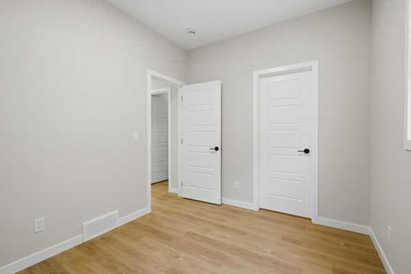 9 Bayview Mews SW