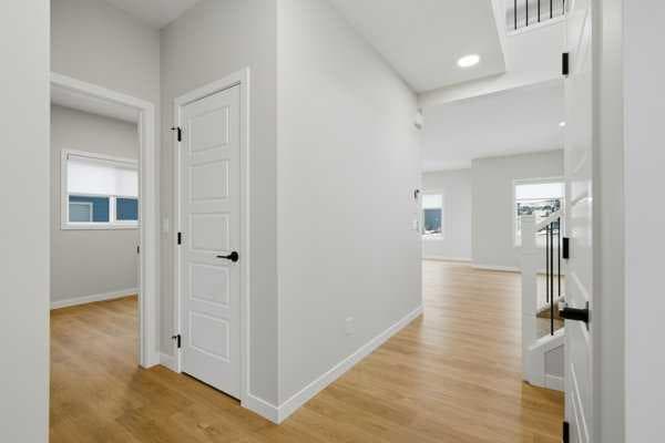9 Bayview Mews SW