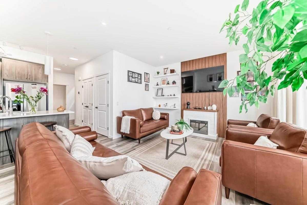 171 Hotchkiss Manor SE