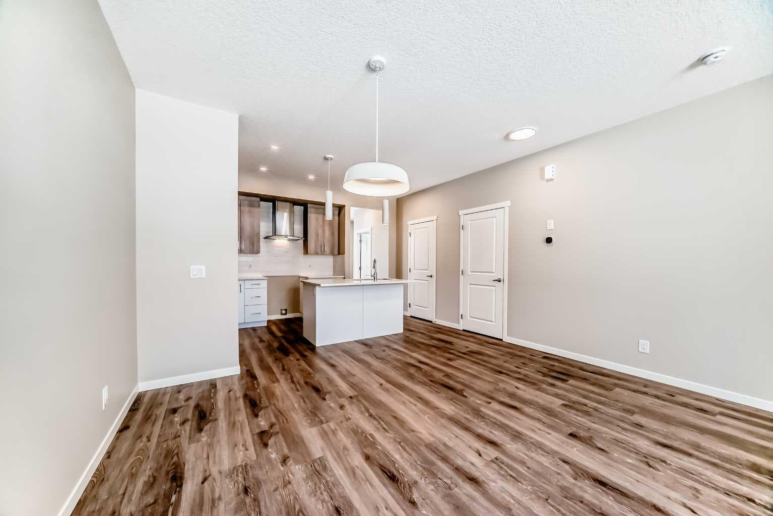 185 Mercado Landing SE