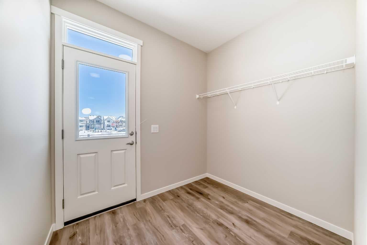 185 Mercado Landing SE