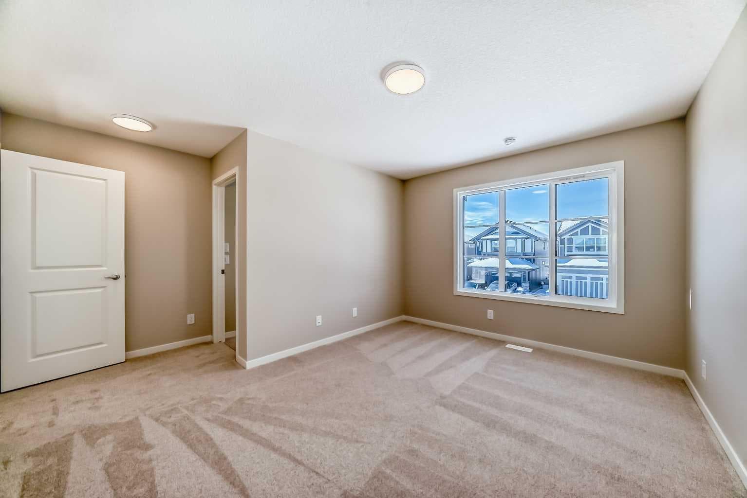 185 Mercado Landing SE