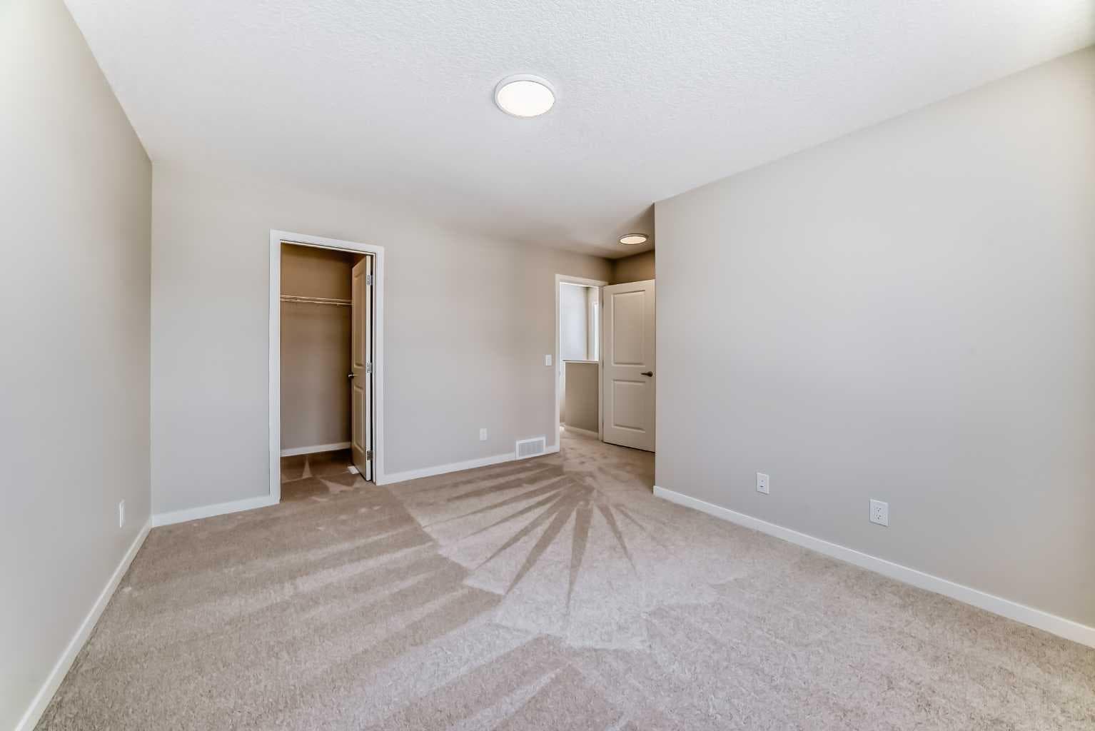 185 Mercado Landing SE