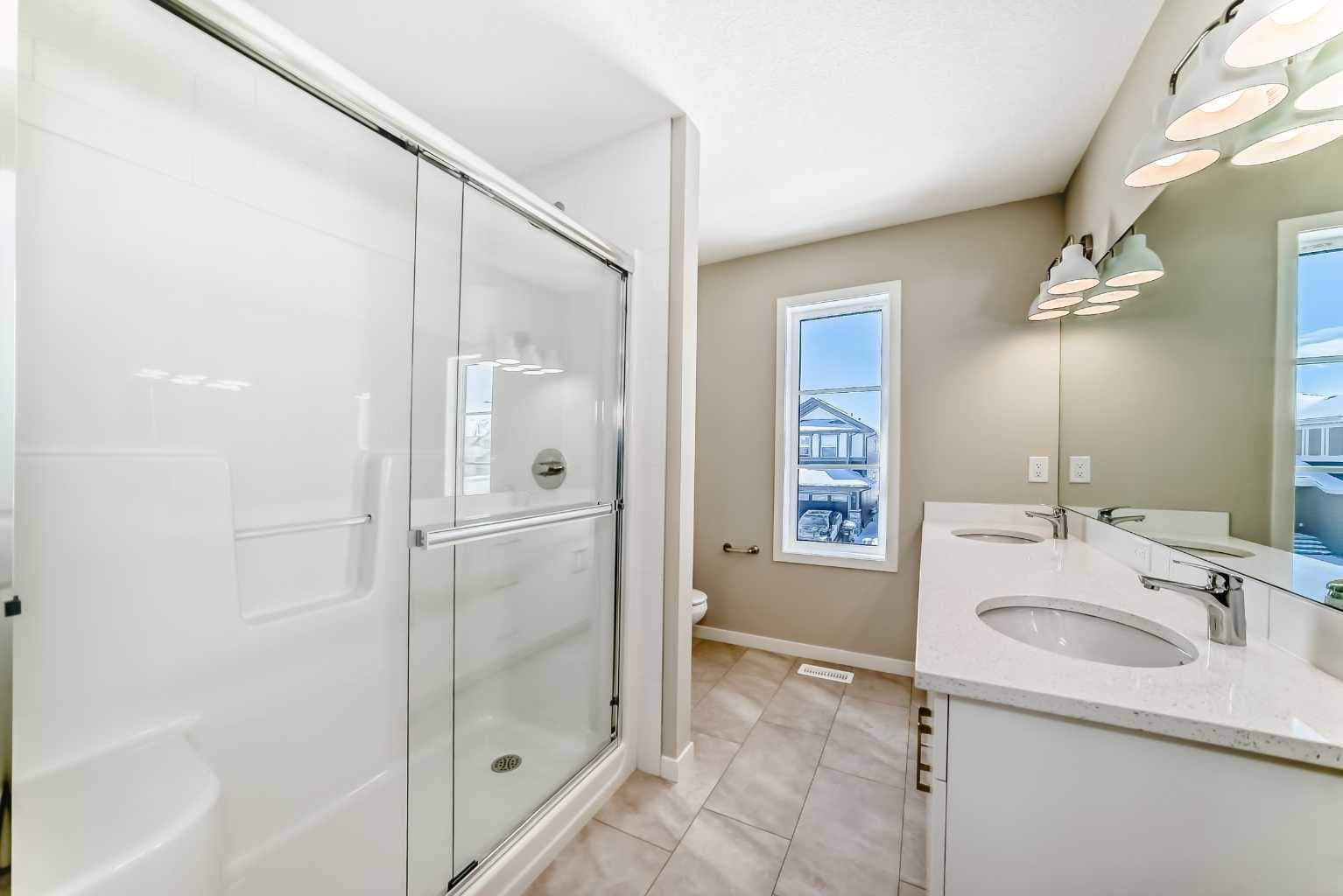 185 Mercado Landing SE