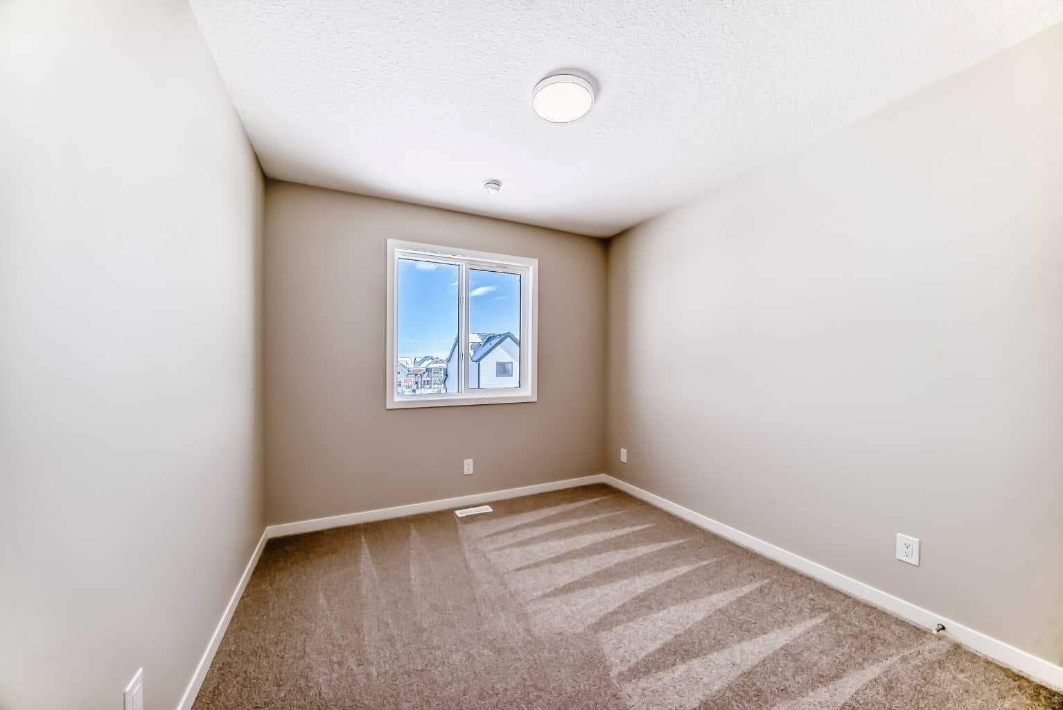 185 Mercado Landing SE