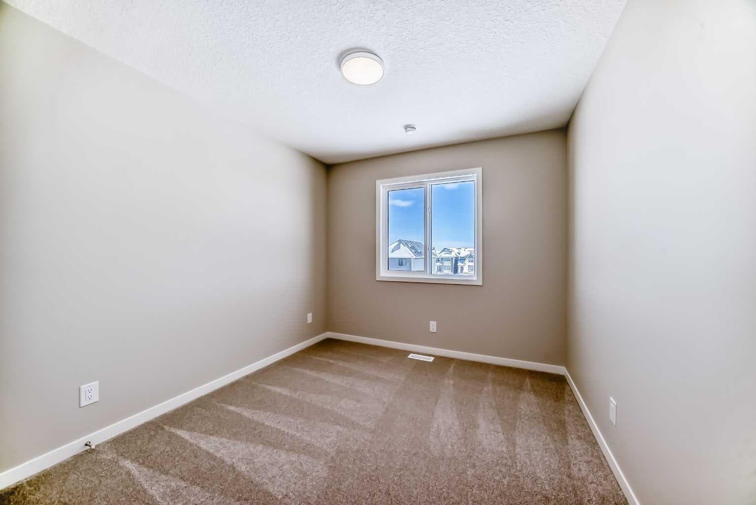 185 Mercado Landing SE