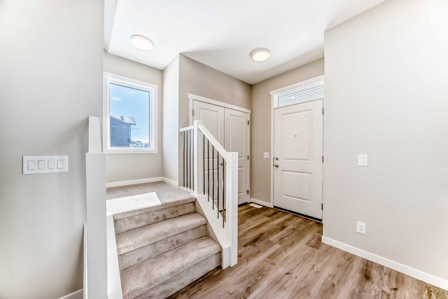 185 Mercado Landing SE