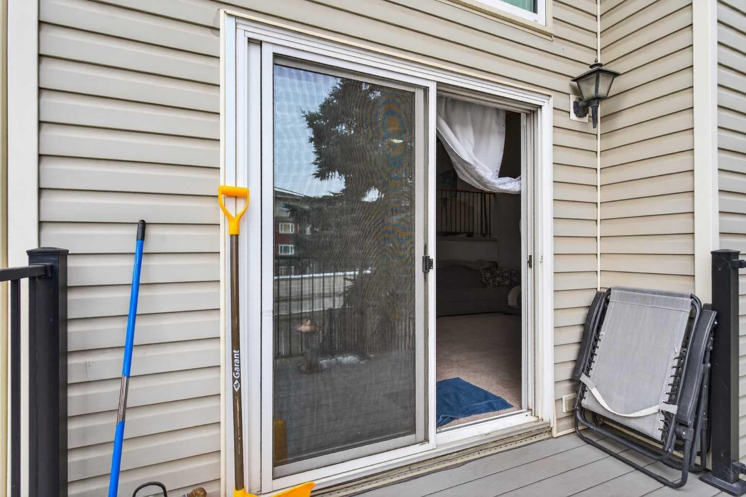 53 Millrise Lane SW