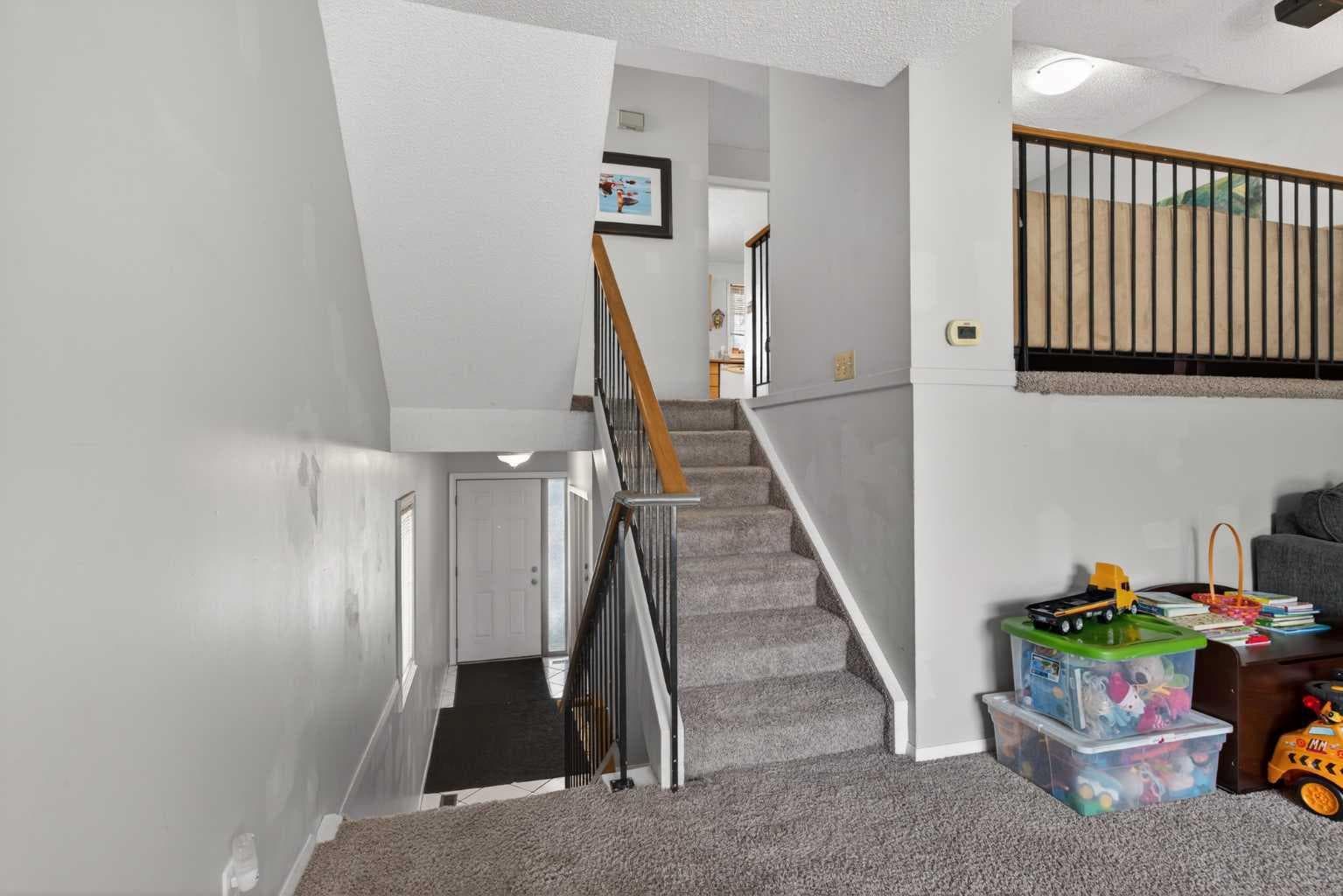 53 Millrise Lane SW