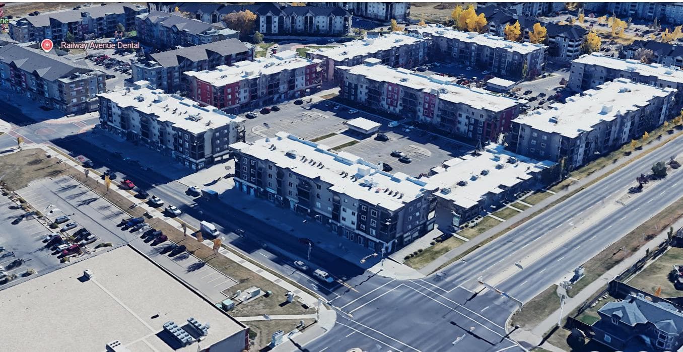 6100, 6124, 6128, 403 Mackenzie Way SW