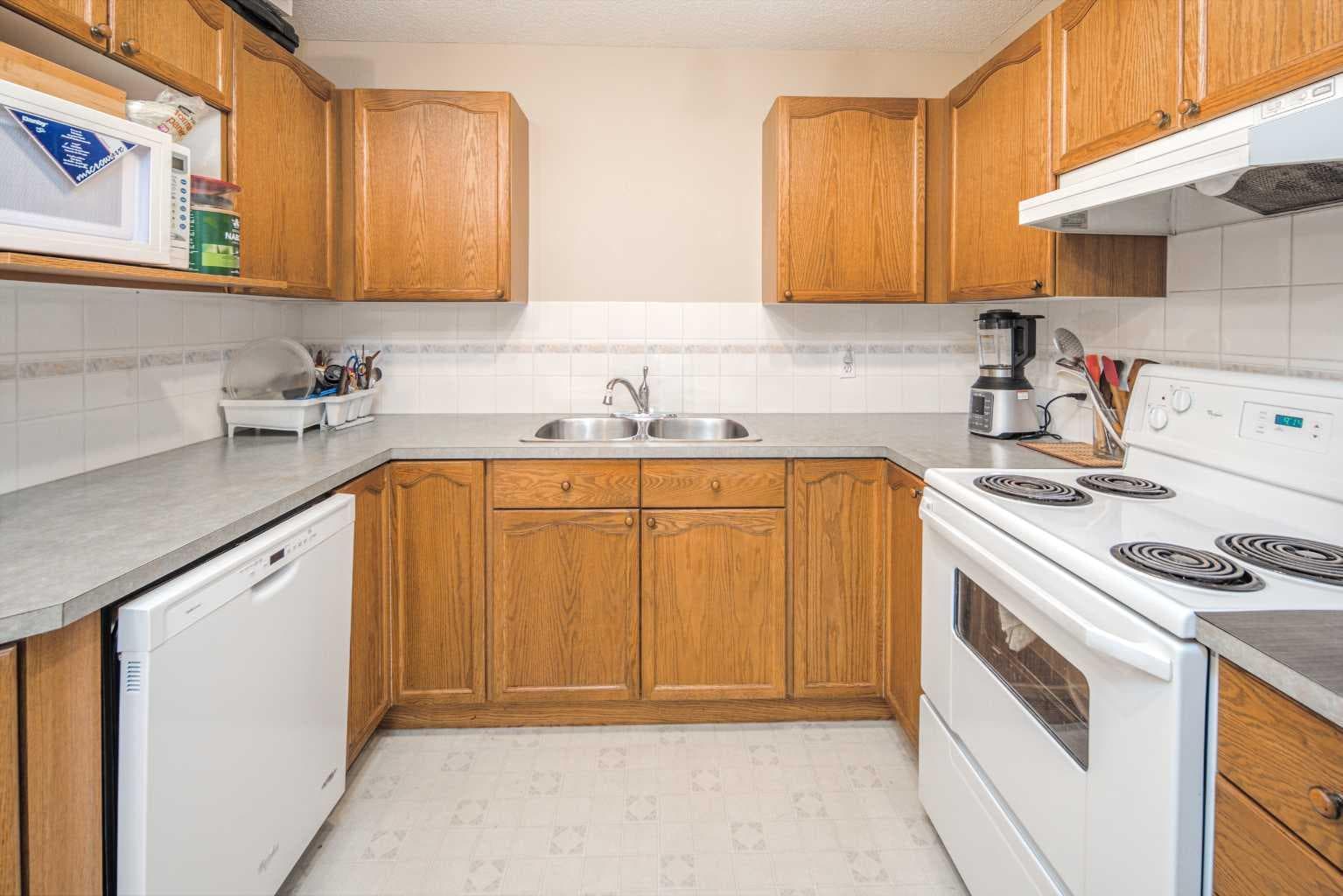313, 7 Harvest Gold Manor NE