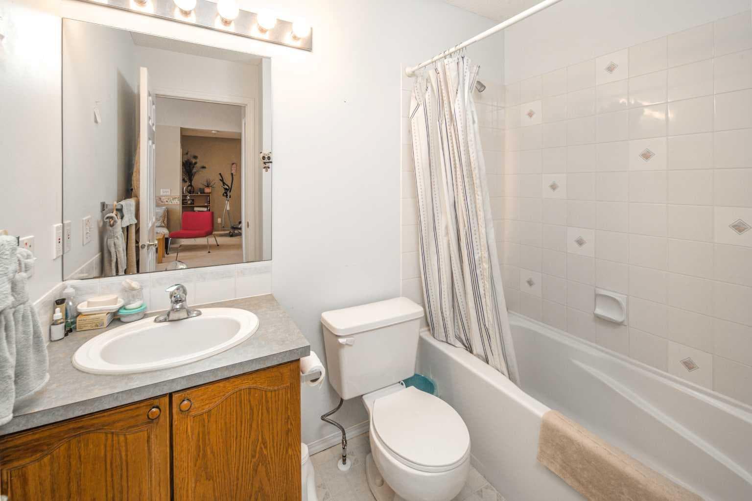 313, 7 Harvest Gold Manor NE