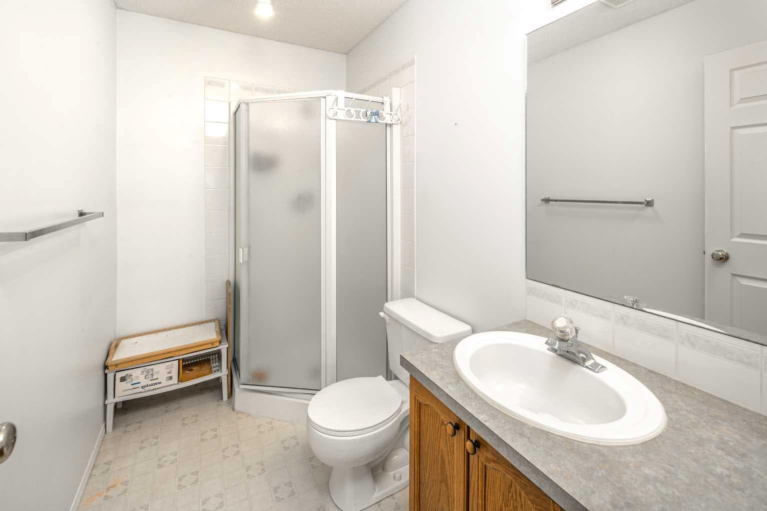 313, 7 Harvest Gold Manor NE