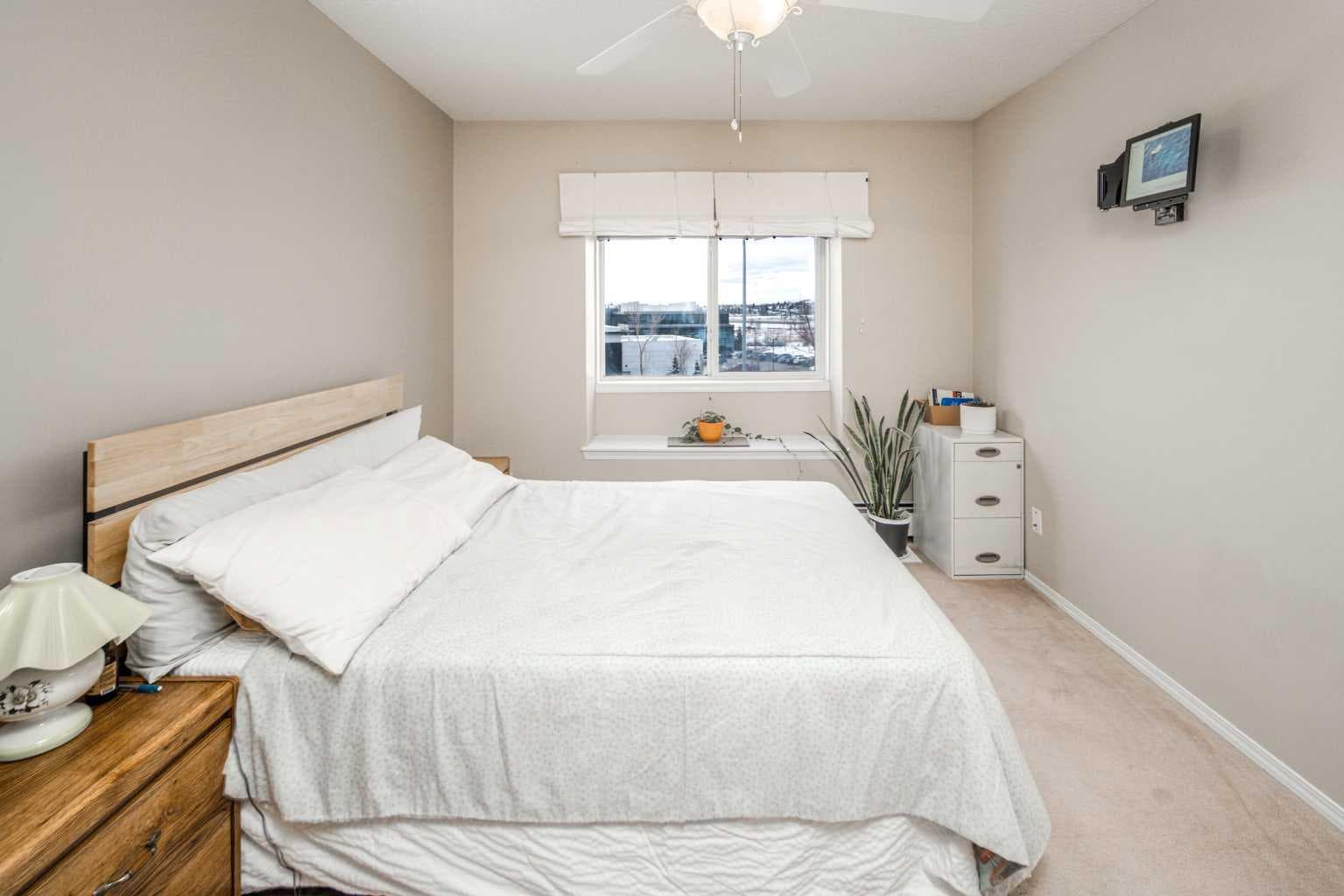 313, 7 Harvest Gold Manor NE
