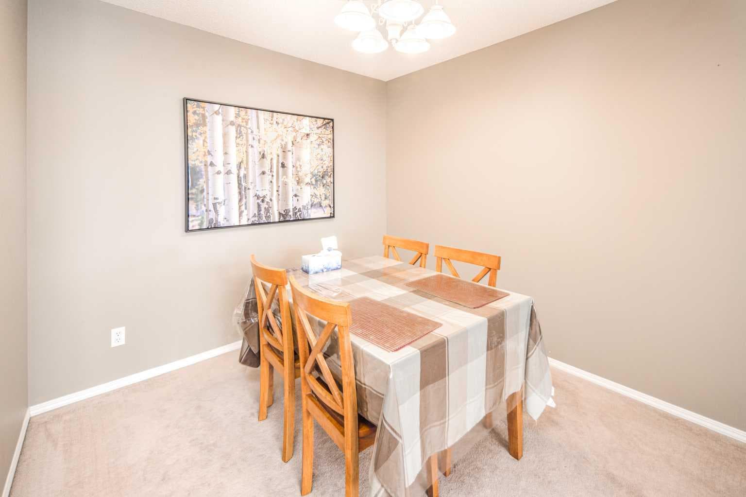 313, 7 Harvest Gold Manor NE