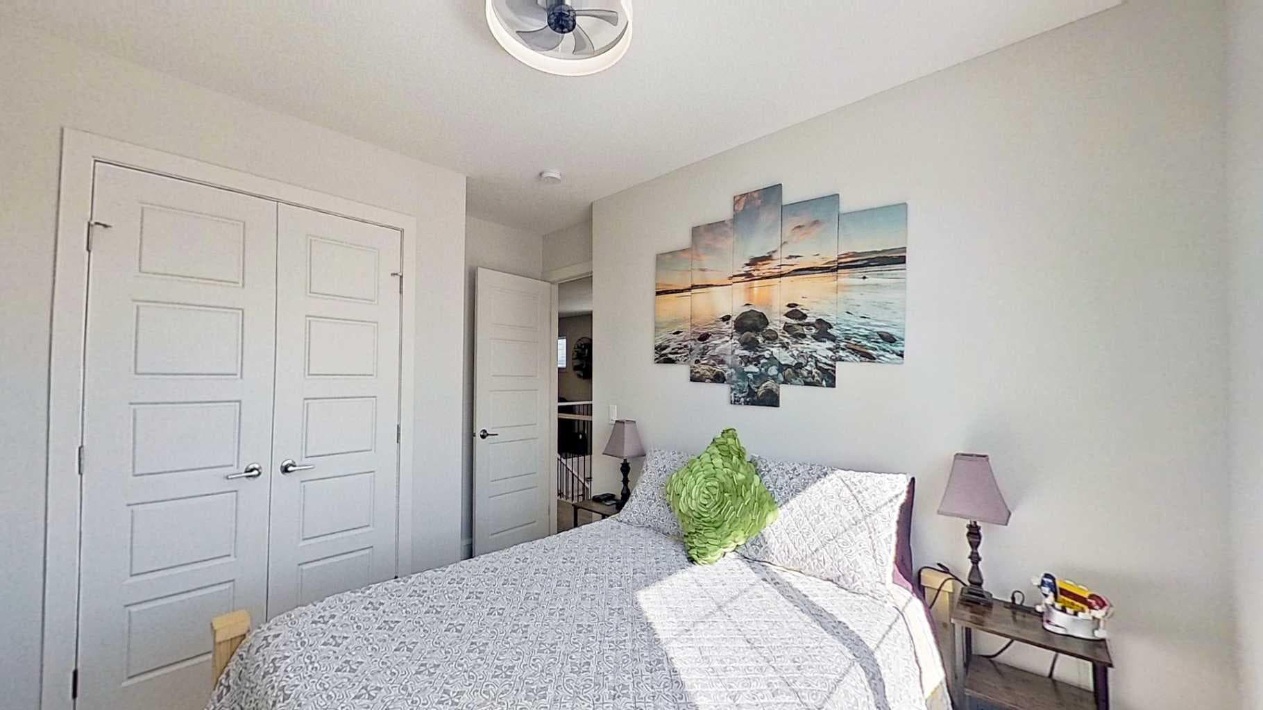 163 Sundown Crescent 